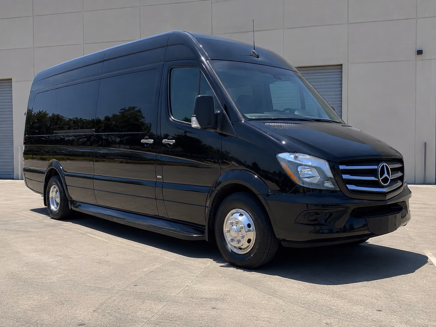 find the perfect transportation for your next private event 3
