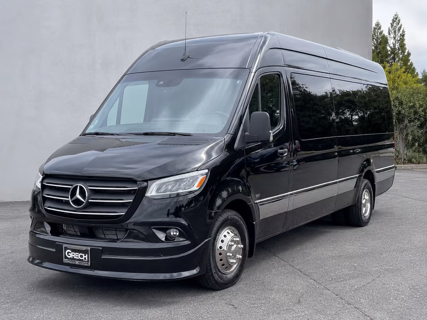 find the perfect transportation for your next wedding 2