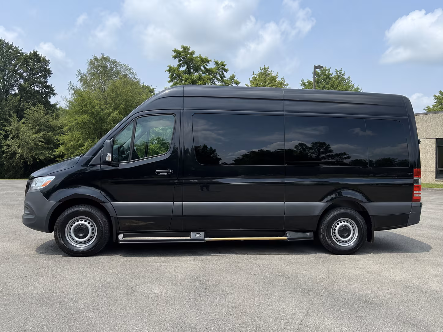 find the perfect transportation for your next wine tour 3